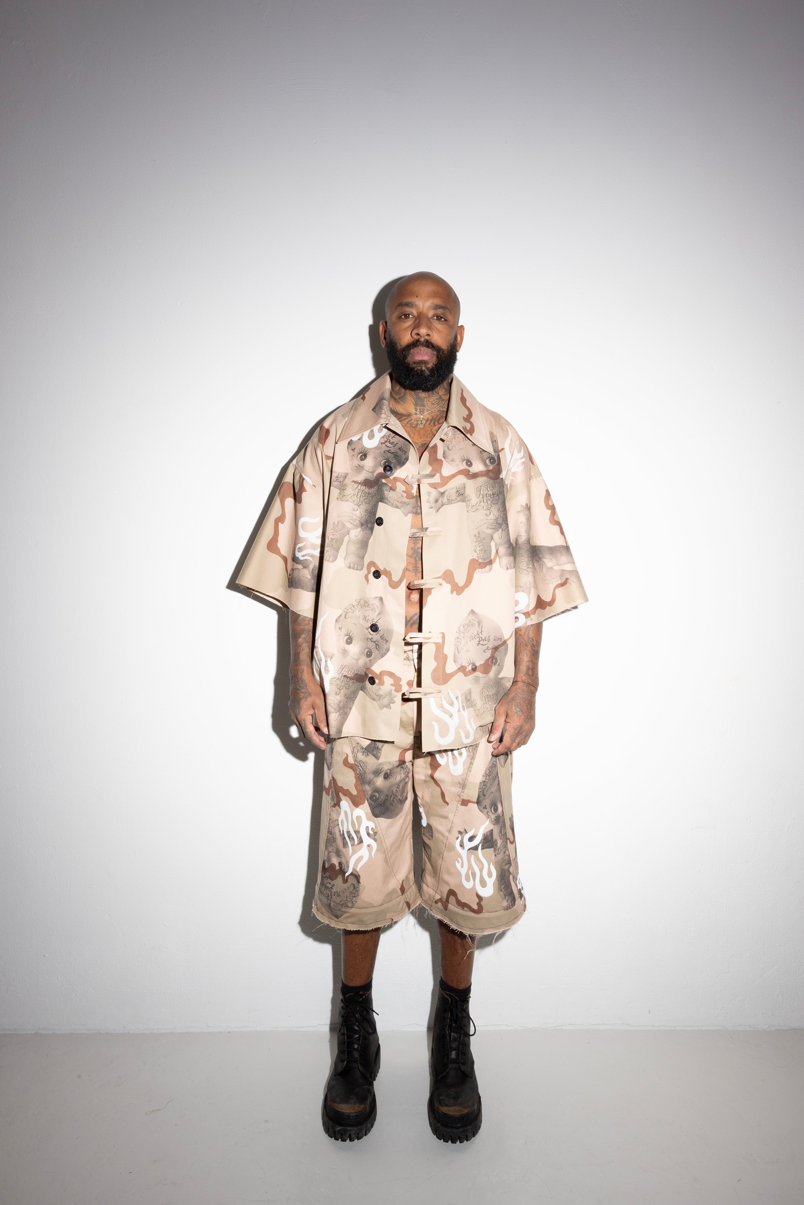 DESERT WIDE CAMO PANTS