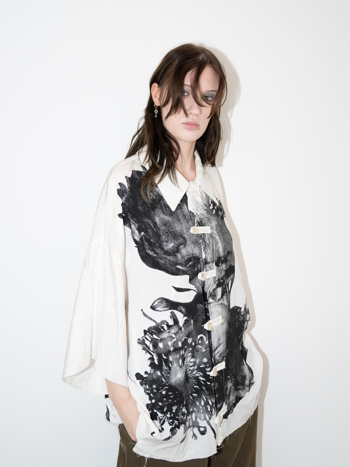 Silk Shirt White Flower Face